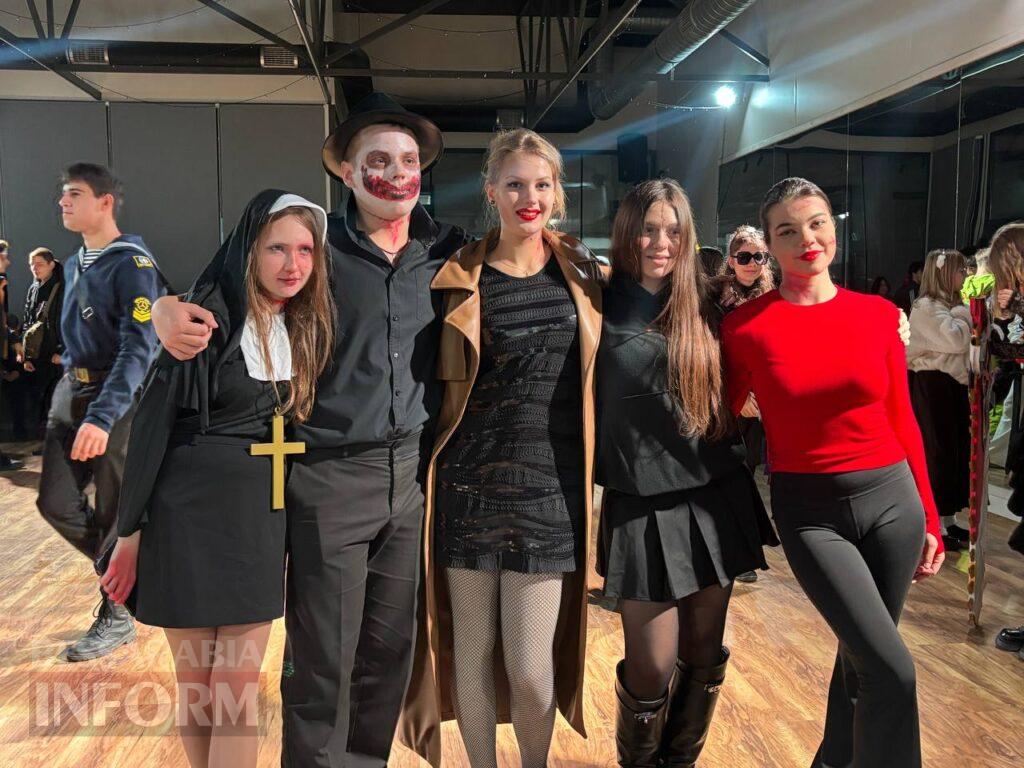 Жахливо крута вечірка: в Ізмаїлі курсанти та викладачі ДФК НУ ОМА відсвяткували Хелловін