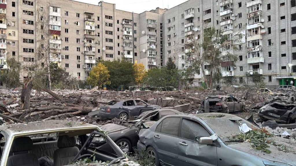 росіяни били по будинках, мостах та підприємствах: наслідки атаки по Україні