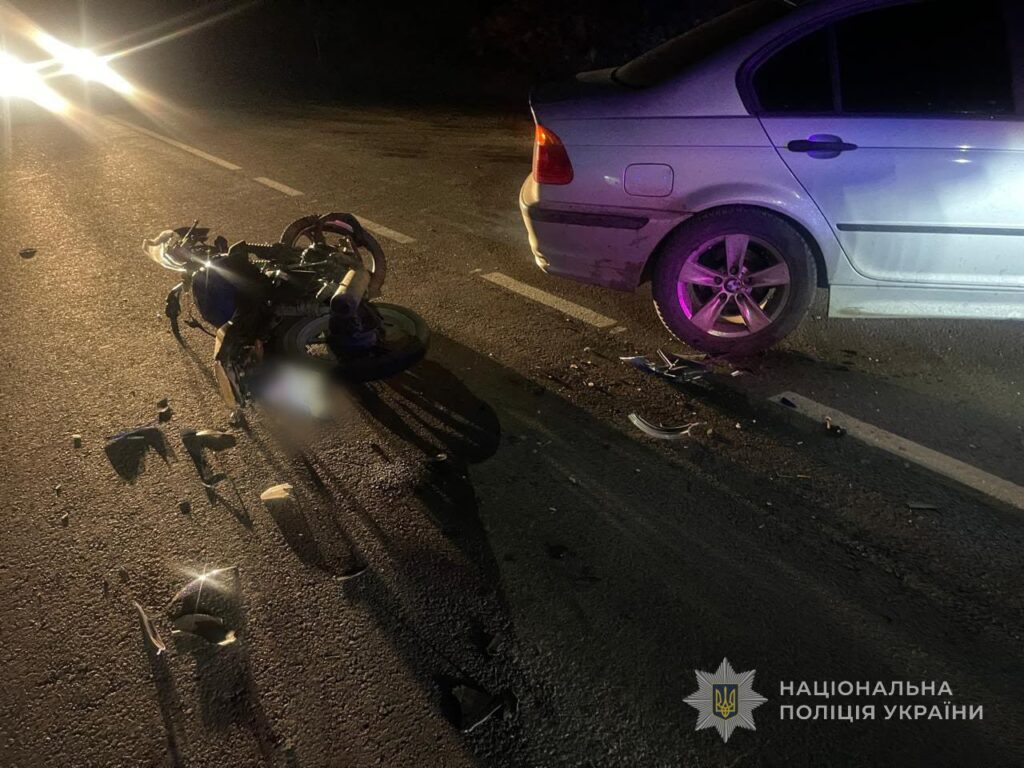 На Одещині 16-річний мотоцикліст опинився в лікарні після зіткнення з авто