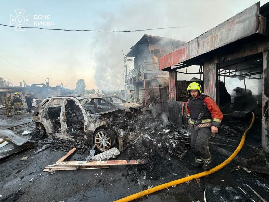 росіяни били по будинках, мостах та підприємствах: наслідки атаки по Україні