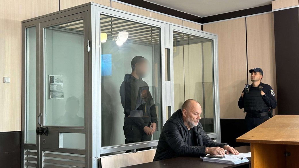 Німота підозрюваного та сльози матері: подробиці засідання суду у справі вбивства Аріни Урсу на Ізмаїльщині